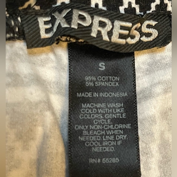 “Express” Women’s Aztec Leggings- Size: S - Picture 2 of 9